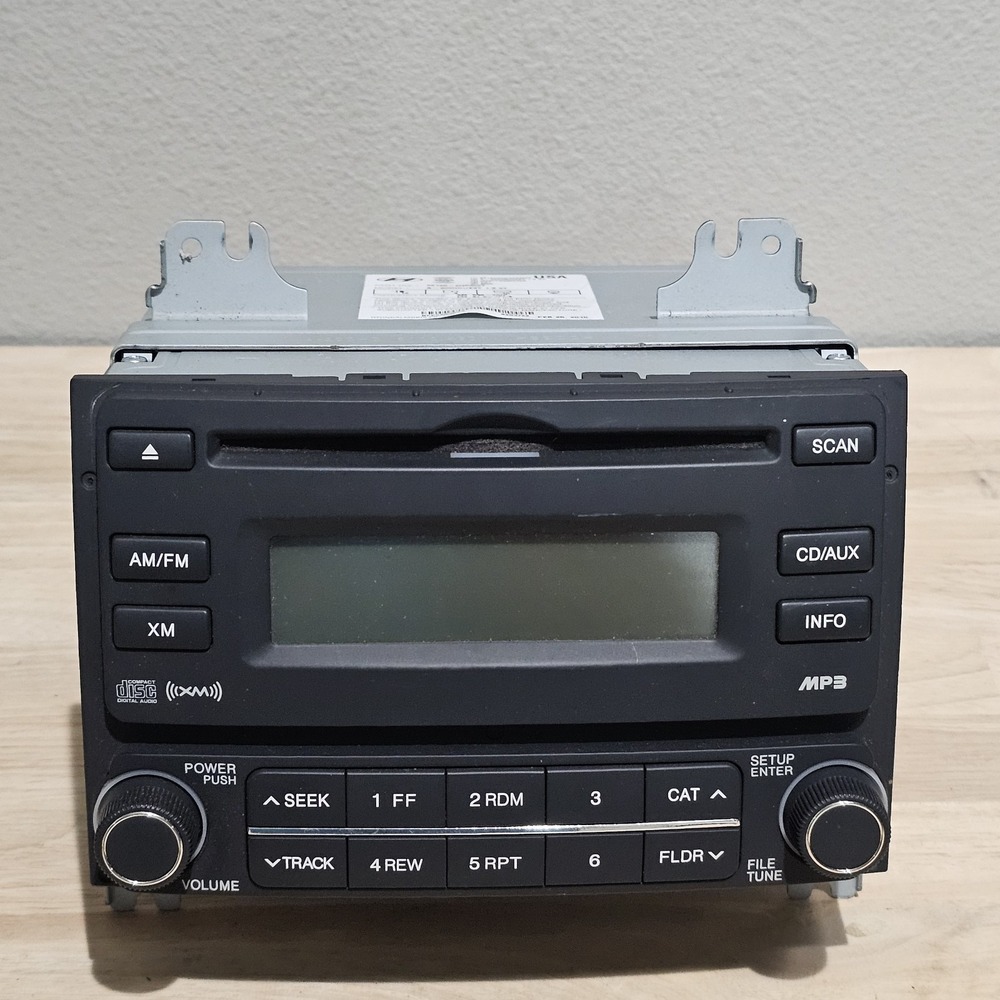 EUC OEM 09-10 Hyundai Elantra AM FM Radio XM CD MP3 Player 96160-2H5309Y